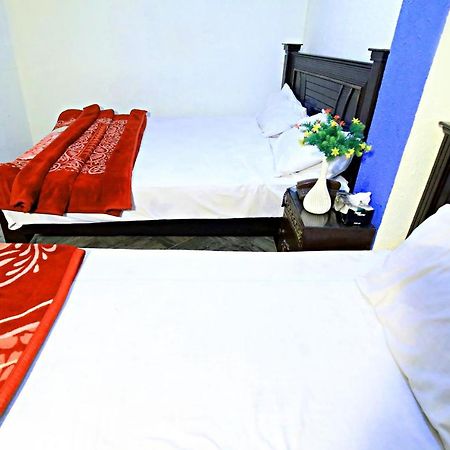 Royal Inn Guest House Lahor Dış mekan fotoğraf