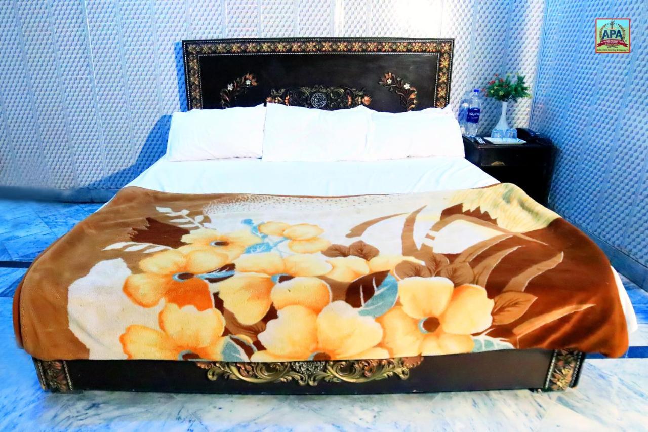 Royal Inn Guest House Lahor Dış mekan fotoğraf