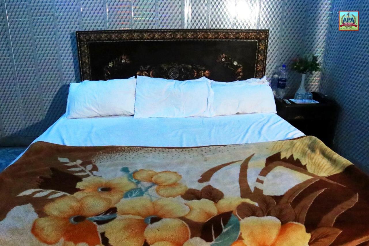 Royal Inn Guest House Lahor Dış mekan fotoğraf